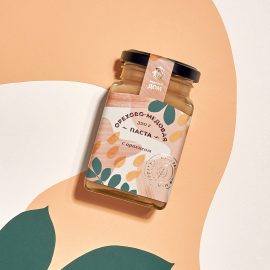 Nuts Honey طراحی بسته بندی و لیبل عسل مینیمال